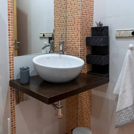 Apartment Ybh Luis Taboada 4, 1a Con Parking Gratis