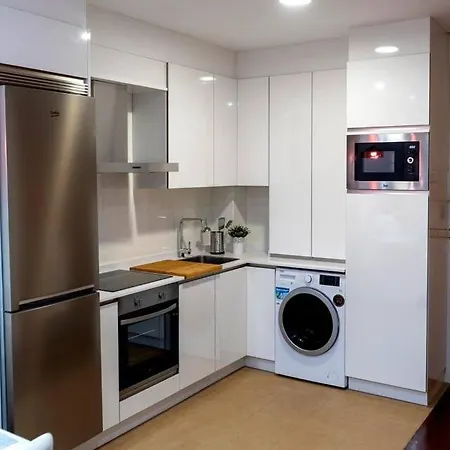 Apartment Ybh Luis Taboada 4, 1a Con Parking Gratis *
